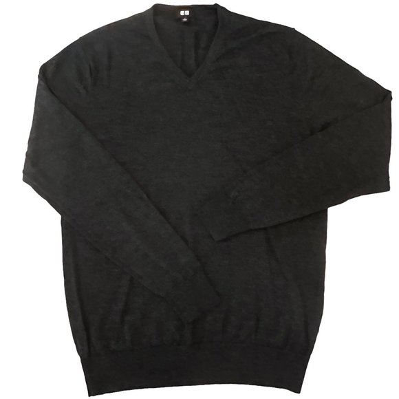 Like new! UNIQLO Charcoal Gray Fine Knit V-Neck Sweater Size Large - Picture 1 of 6